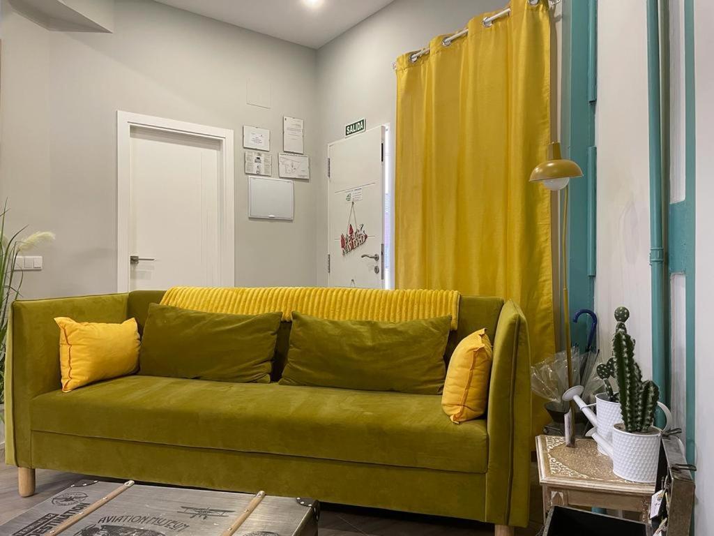 Apartamento Deluxe El Avion Apartment Alcala de Henares Exterior photo